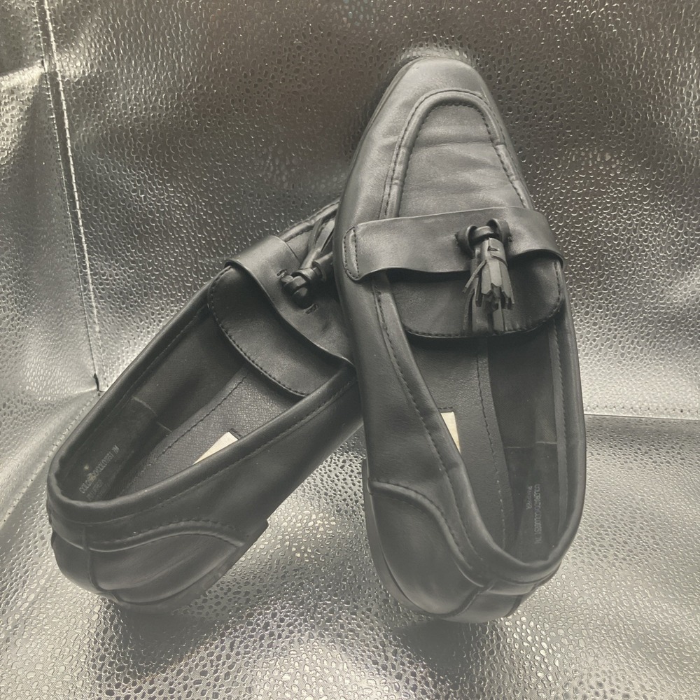 Steve Madden Minka women twin tassel, slip on leather loafer, black, size 7 M - Picture 9 of 9